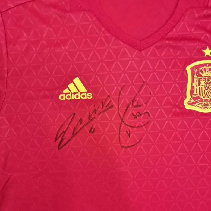 Spain Jersey Signed by Andres Iniesta & Xavi Hernandez - Image 2